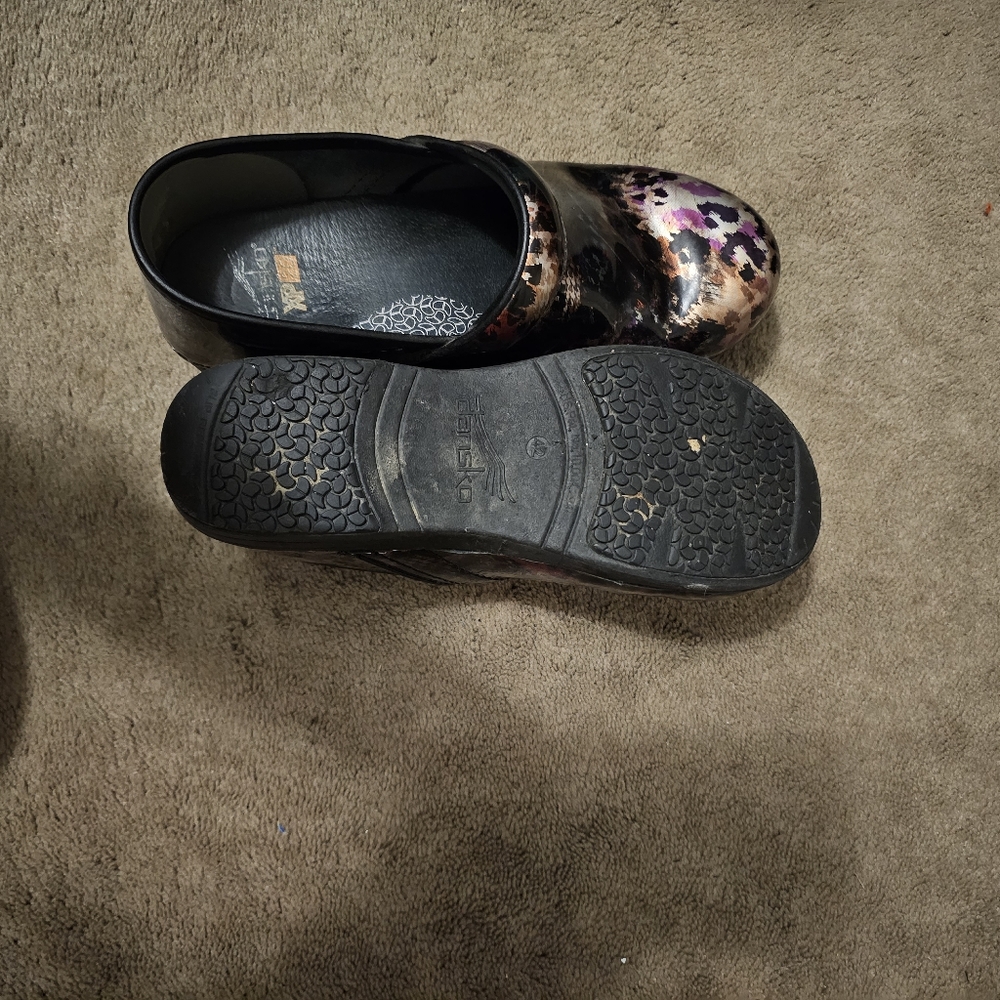 Danske XP Clogs - Picture 4 of 4